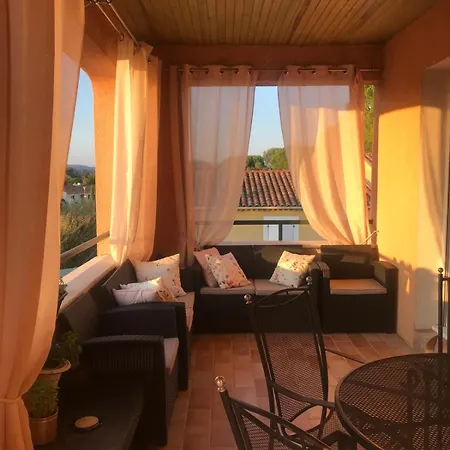 Calme Et Luxueux Apartmán *